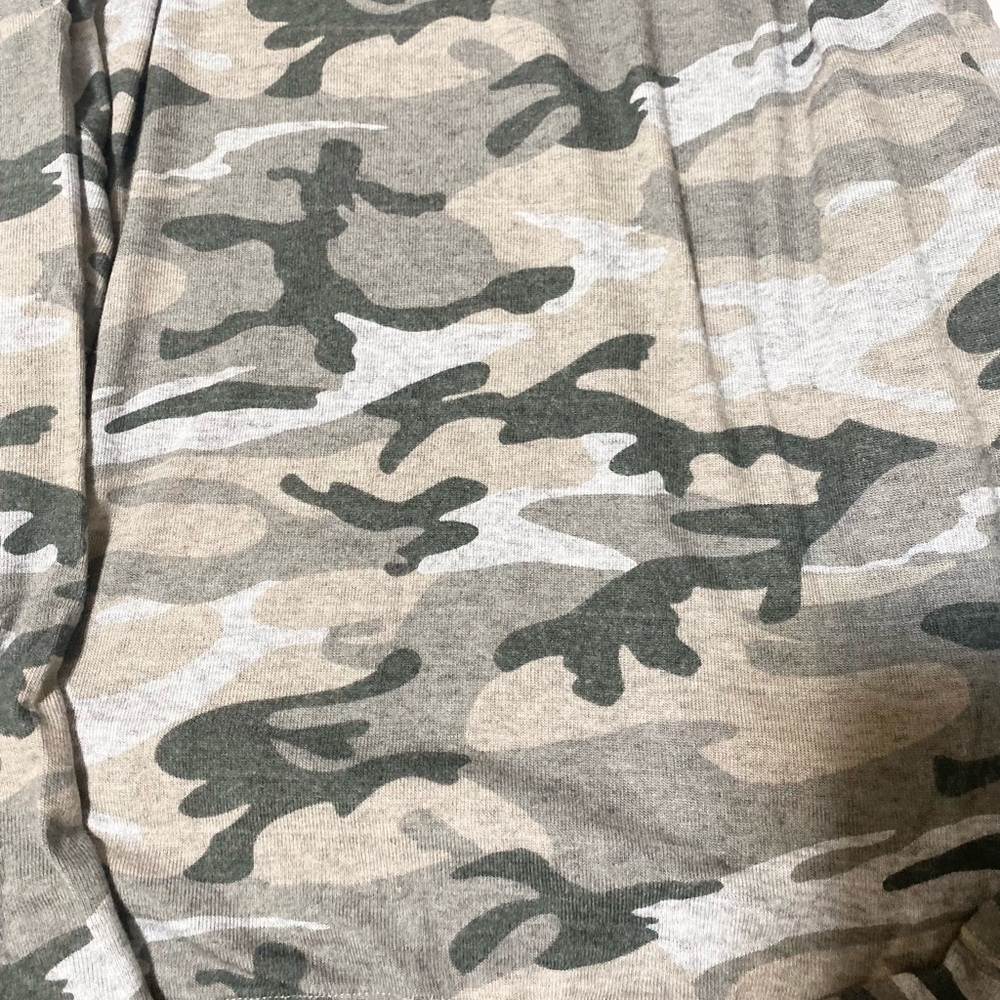 Sundry Camo Pullover Sweatshirt - Picture 7 of 9